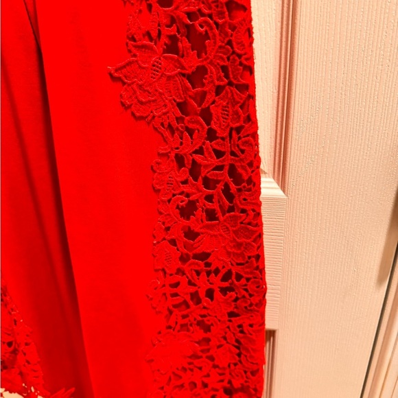 Elie Tahari Embroidered Red Flutter Sleeve Sheath Dress - Picture 10 of 13